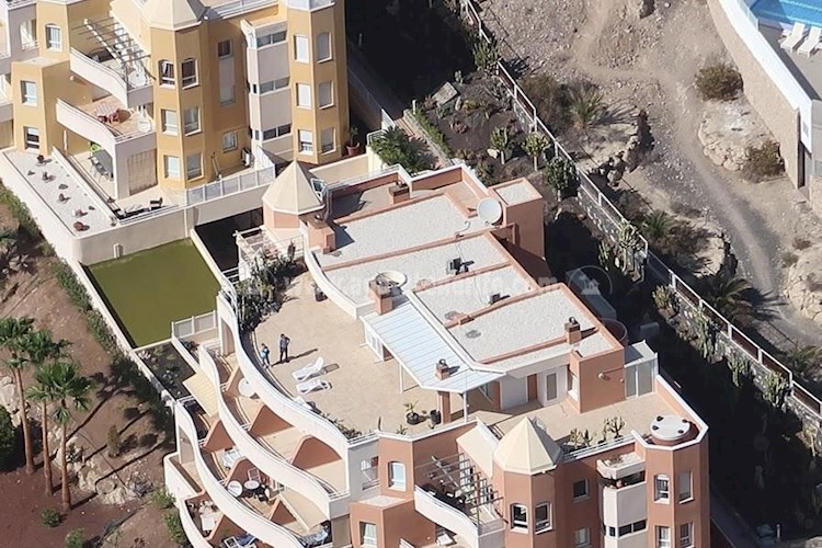 4 bed apartment for sale in Tenerife South