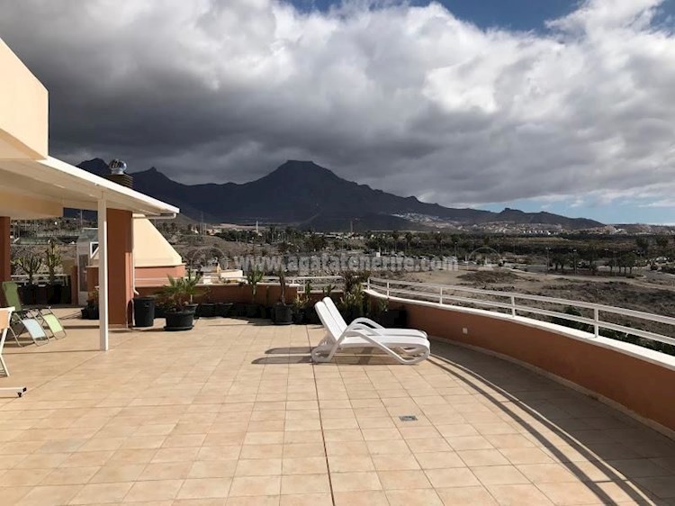 4 bed apartment for sale in Tenerife South