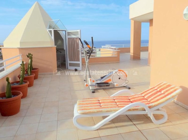 4 bed apartment for sale in Tenerife South