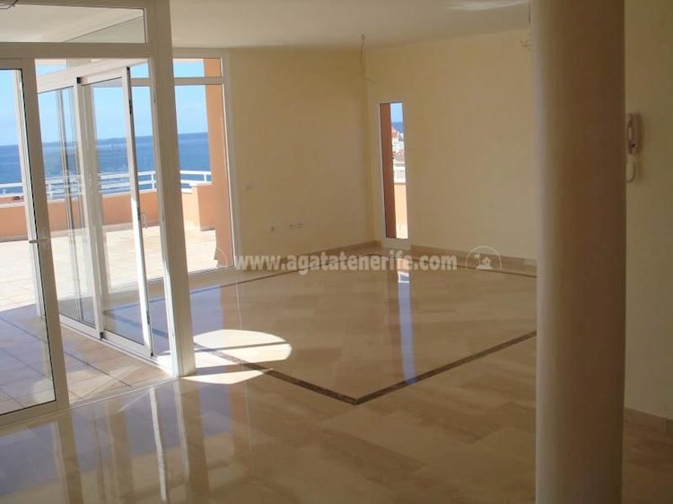 4 bed apartment for sale in Tenerife South
