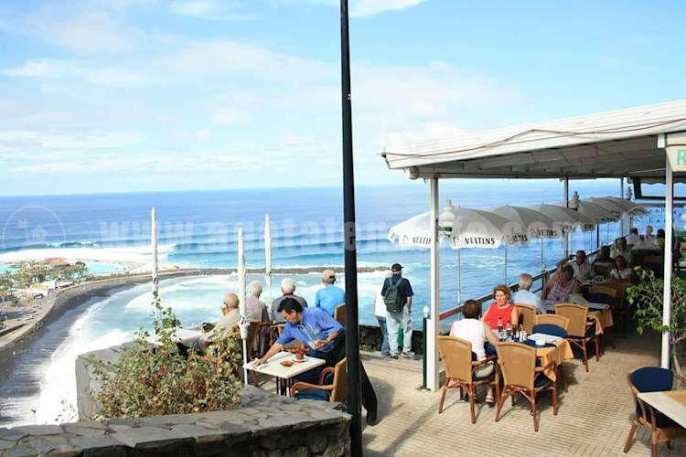 6 bed commercial property for sale in Puerto de La Cruz