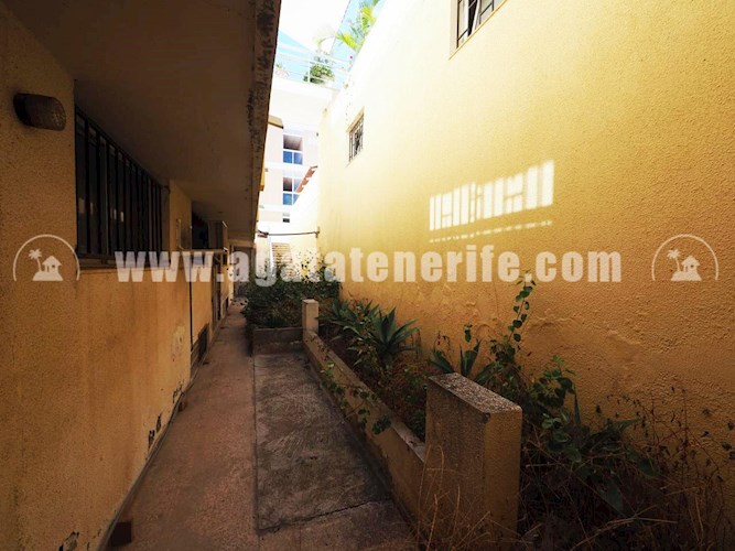 6 bed commercial property for sale in Puerto de La Cruz