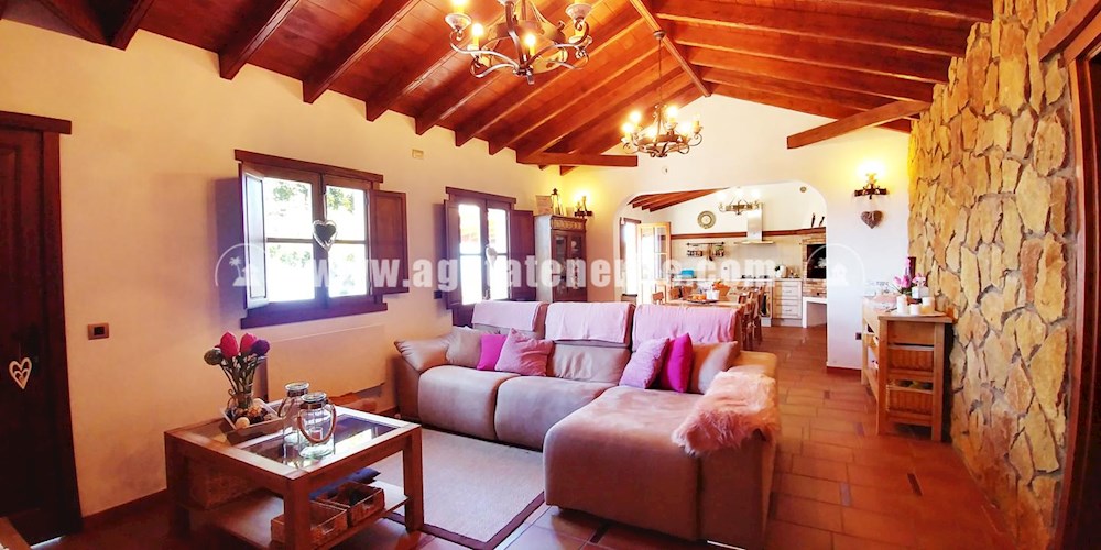 6 bed finca for sale in Icod de Los Vinos