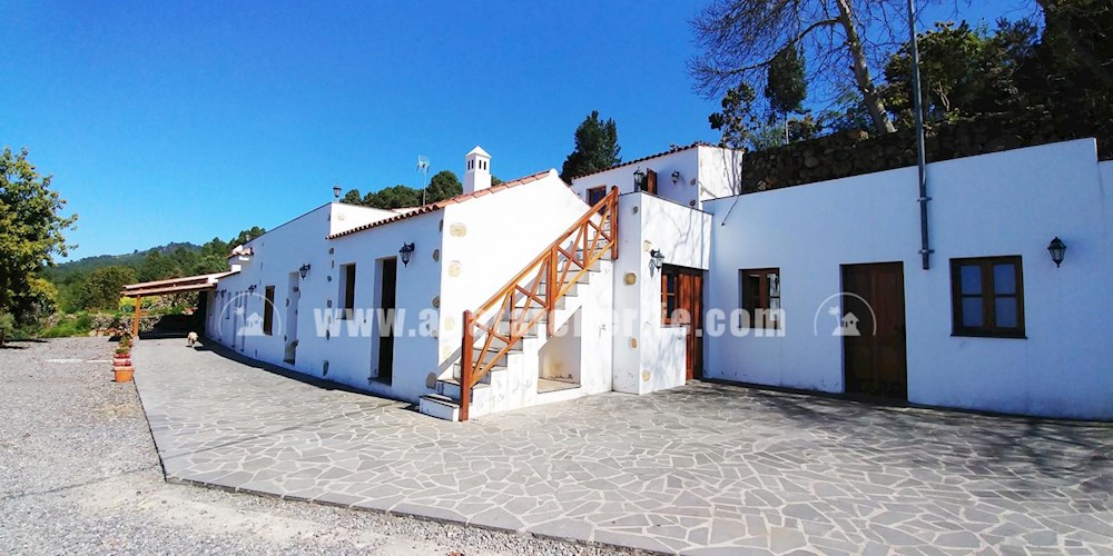 6 bed finca for sale in Icod de Los Vinos