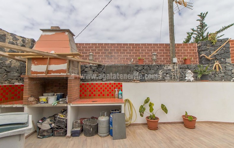 6 bed villa for sale in Icod de Los Vinos