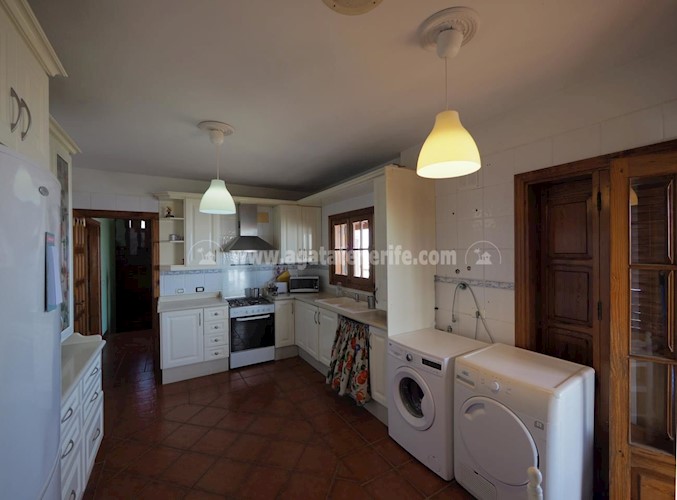 4 bed villa for sale in Barranco Hondo