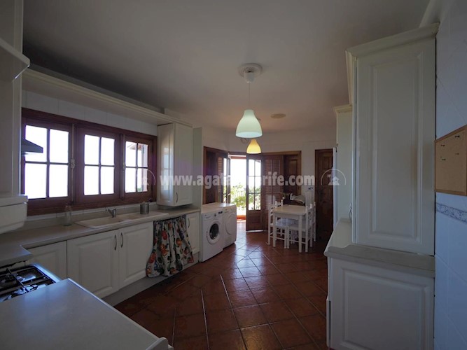 4 bed villa for sale in Barranco Hondo