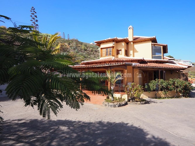 4 bed villa for sale in Barranco Hondo