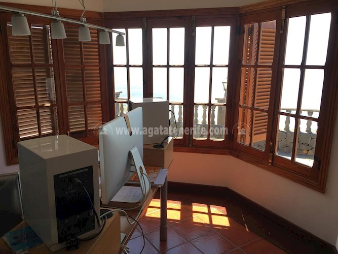 4 bed villa for sale in Barranco Hondo