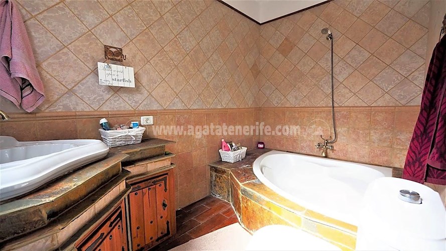 3 bed villa for sale in Icod de Los Vinos