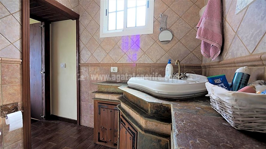 3 bed villa for sale in Icod de Los Vinos