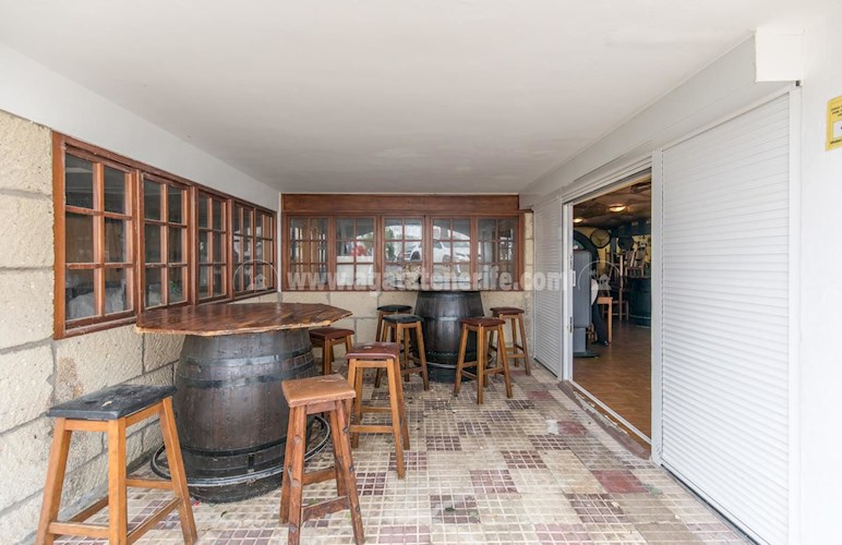 Fully Equipped Local for sale in Los Realejos