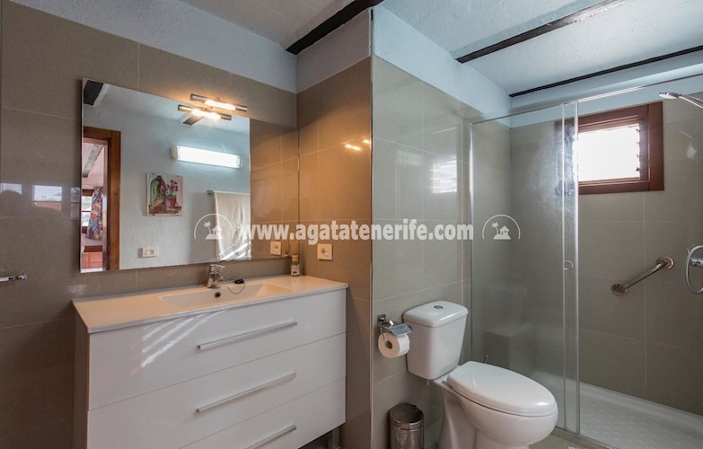 4 bed villa for sale in Icod de Los Vinos