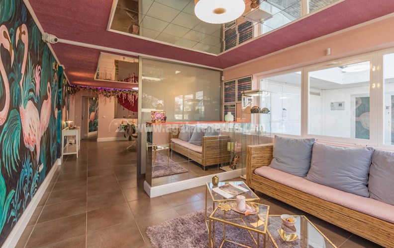 3 bed fully equipped local for sale in Los Realejos