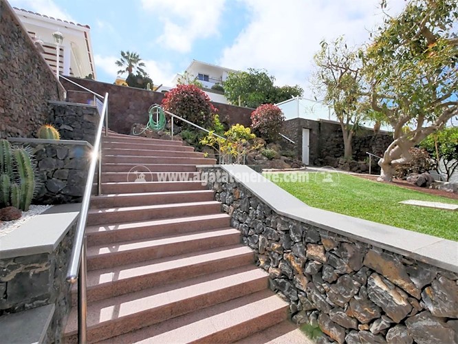3 bed villa for sale in La Matanza