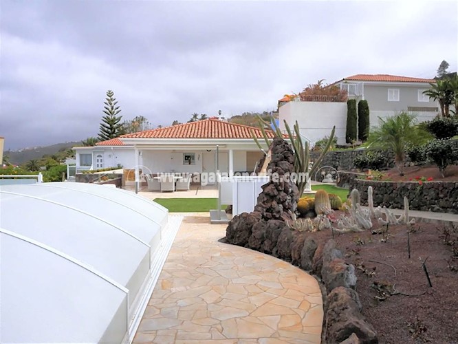 3 bed villa for sale in La Matanza