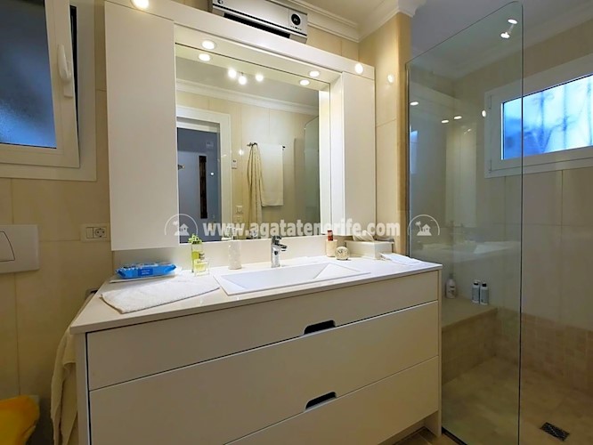 3 bed villa for sale in La Matanza