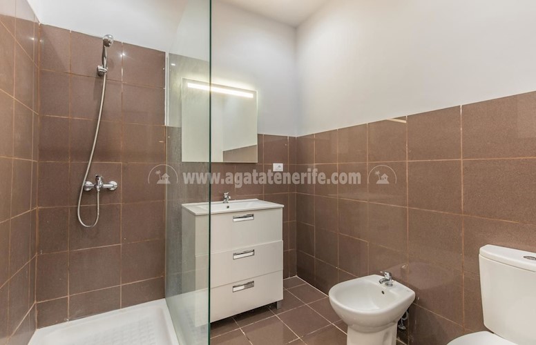 6 bed apartment for sale in Puerto de La Cruz