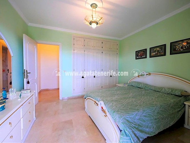 4 bed villa for sale in Puerto de La Cruz