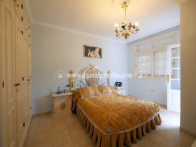 4 bed villa for sale in Puerto de La Cruz