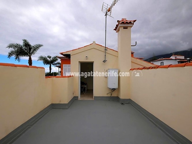 4 bed villa for sale in Puerto de La Cruz