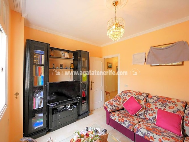 4 bed villa for sale in Puerto de La Cruz