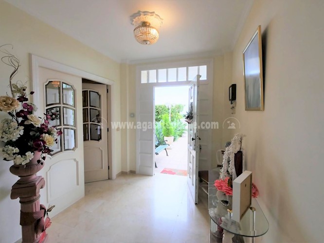 4 bed villa for long term rent in Puerto de La Cruz