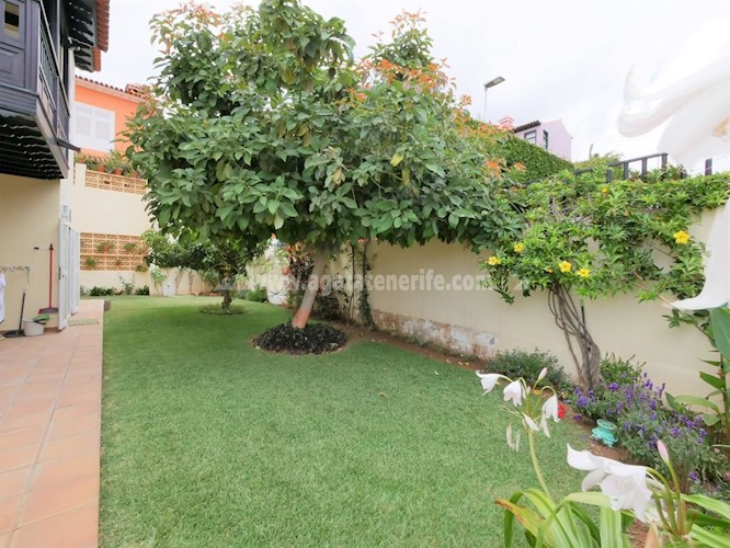 4 bed villa for long term rent in Puerto de La Cruz