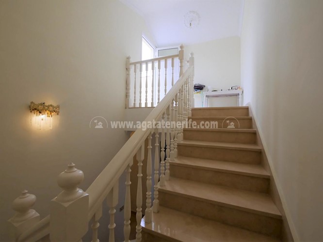 4 bed villa for long term rent in Puerto de La Cruz