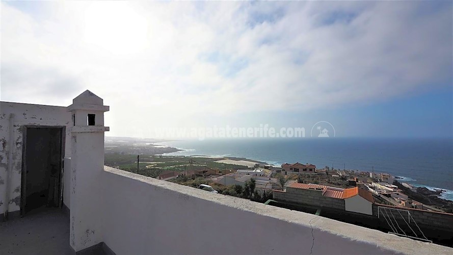 4 bed villa for sale in Garachico