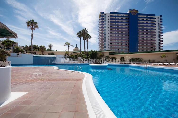 2 bed apartment for sale in Playa Paraiso
