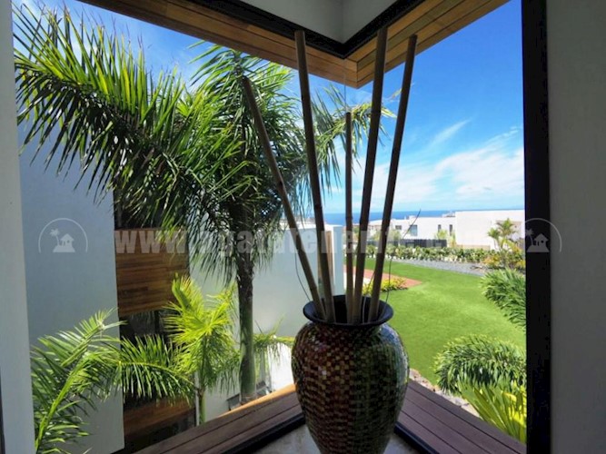 6 bed villa for sale in Costa Adeje