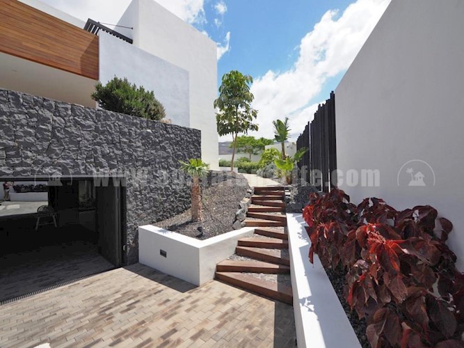 6 bed villa for sale in Costa Adeje