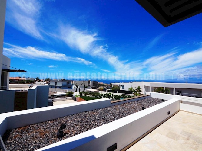 6 bed villa for sale in Costa Adeje