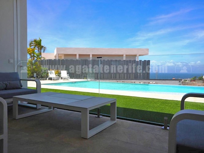 6 bed villa for sale in Costa Adeje