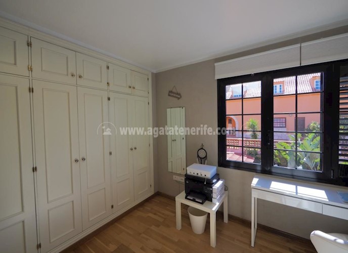 3 bed villa for sale in La Laguna