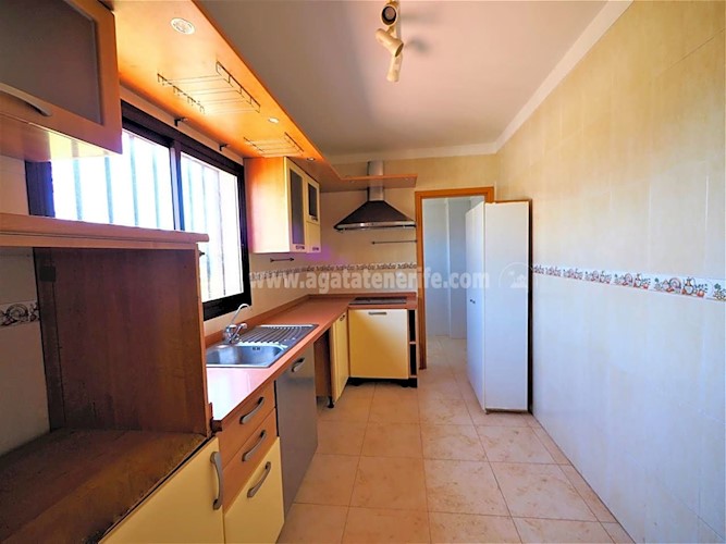 3 bed villa for sale in Playa Paraiso