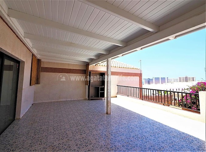 3 bed villa for sale in Playa Paraiso