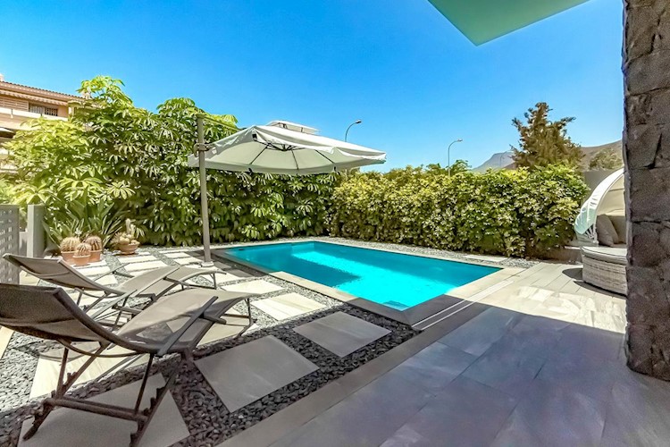 3 bed villa for sale in Los Cristianos