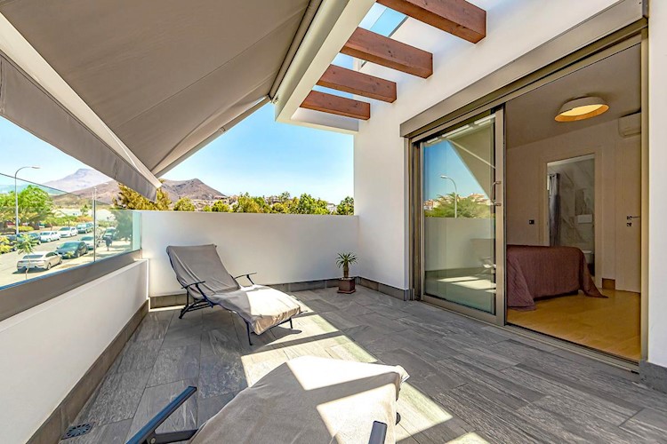 3 bed villa for sale in Los Cristianos