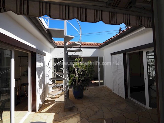 3 bed villa for sale in Palm Mar