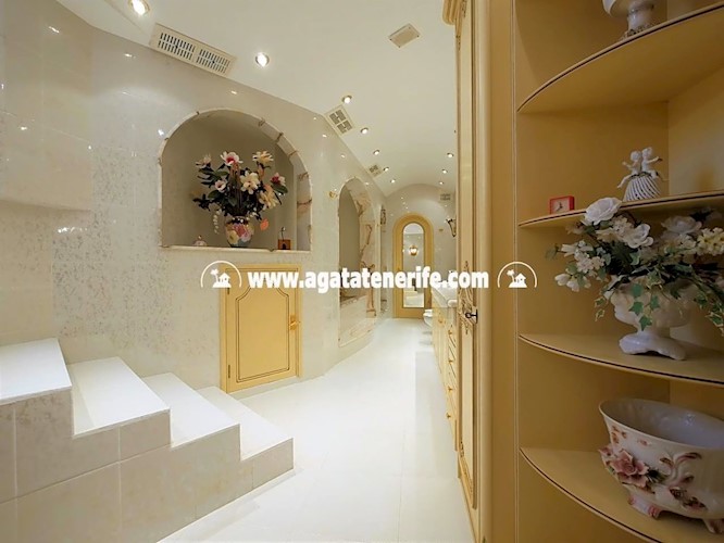 3 bed villa for sale in Los Realejos