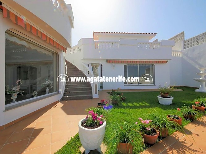 3 bed villa for sale in Los Realejos