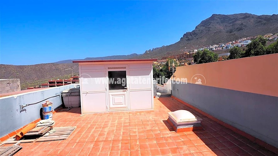 2 bed villa for sale in Costa Adeje