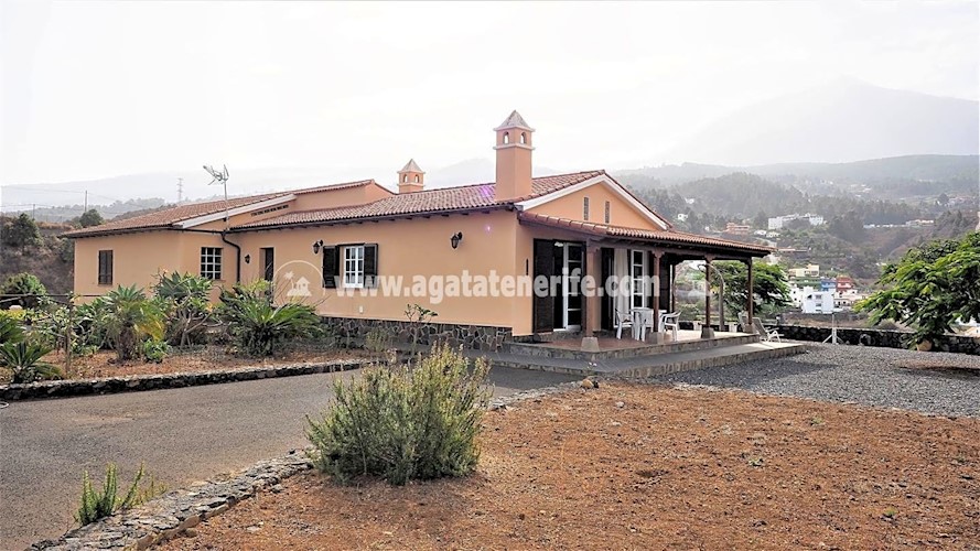 3 bed villa for sale in La Guancha