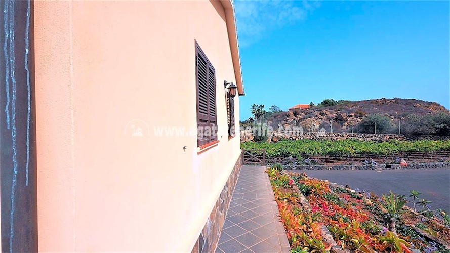 3 bed villa for sale in La Guancha