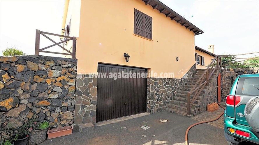 3 bed villa for sale in La Guancha