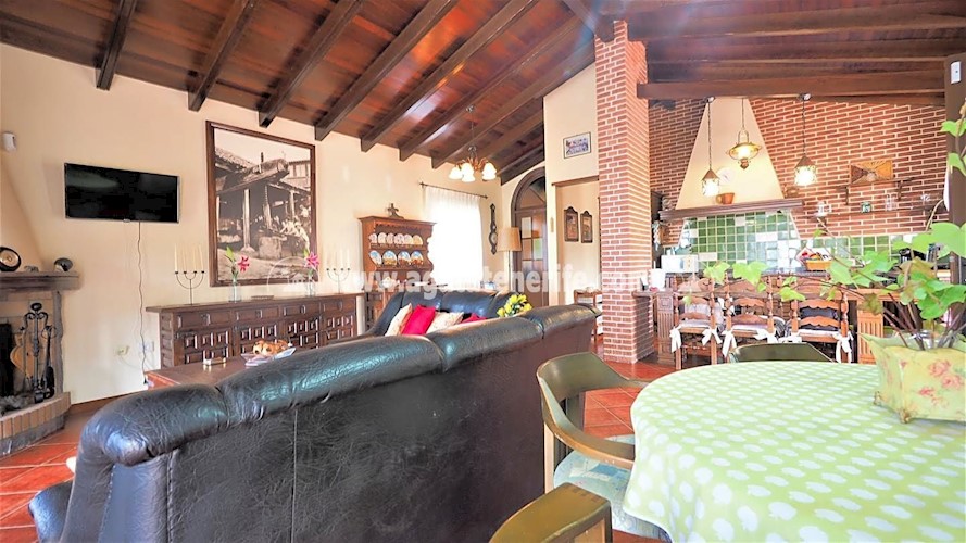 3 bed villa for sale in La Guancha