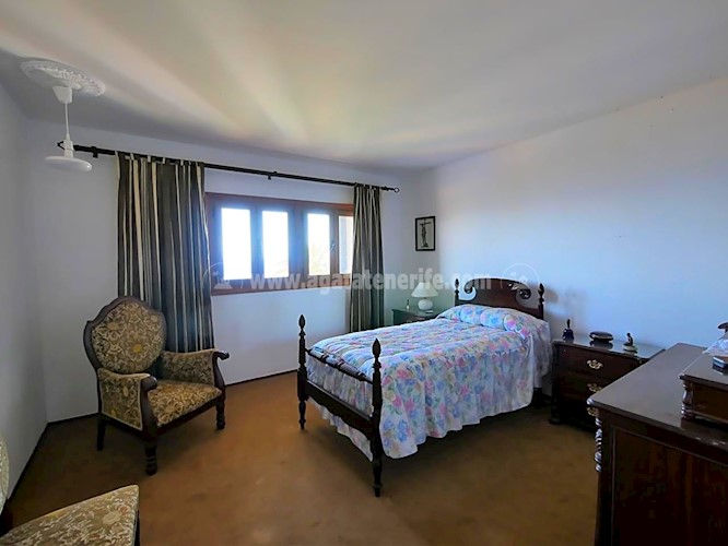 4 bed villa for sale in La Victoria