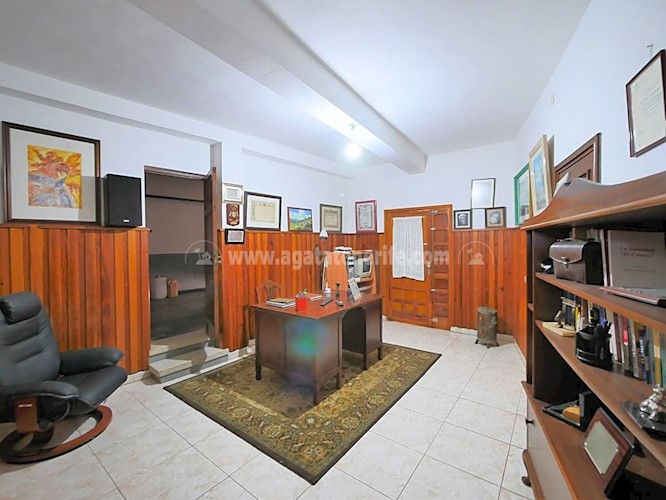 4 bed villa for sale in La Victoria